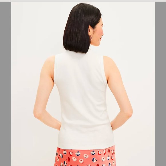 NWT LOFT Ribbed Mock Neck Shell - Picture 2 of 4